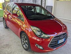 Rosso Usata 2017 Hyundai ix20 Comfort Due volumi | 8500 € (Buon prezzo)
