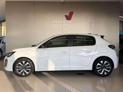 Bianco Usata 2024 Peugeot 208 Active Due volumi | 13.950 € (Ottimo prezzo)