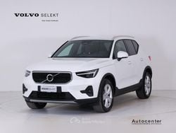 Bianco Usata 2025 Volvo XC40 Core SUV | 34.900 € (Buon prezzo)