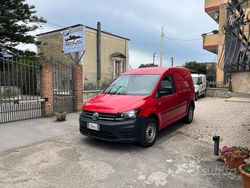 Rosso Usata 2015 VW Caddy Comfortline Monovolume | 7490 € (Cara)