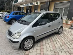 Nero Usata 2004 Mercedes A170 Due volumi | 1200 € (Buon prezzo)