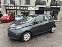 Grigio Usata 2018 Renault Zoe Life Due volumi | 7950 € (Buon prezzo)