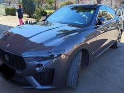 Grigio Usata 2019 Maserati Levante SUV | 41.000 €