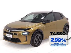Nero Nuova 2024 Lancia Ypsilon Due volumi | 23.900 € (Molto cara)