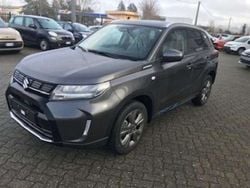 Grigio Nuova 2025 Suzuki Vitara Cool SUV | 22.400 € (Buon prezzo)
