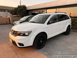 Bianco Usata 2011 Fiat Freemont SUV | 4499 € (Buon prezzo)