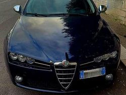 Blu/azzurro Usata 2007 Alfa Romeo 159 Tre volumi | 3500 € (Molto cara)