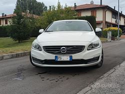 Bianco Usata 2018 Volvo V60 Dynamic Station wagon | 12.300 € (Ottimo prezzo)