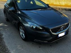 Grigio Usata 2014 Volvo V40 Station wagon | 8990 € (Buon prezzo)