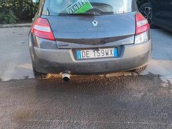 Grigio Usata 2006 Renault Mégane II Tre volumi | 1500 €