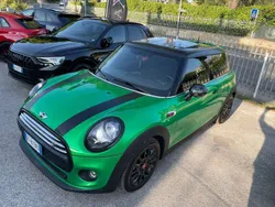 Verde Usata 2016 Mini ONE Hype Due volumi | 8890 € (Buon prezzo)