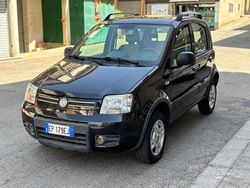 Nero Usata 2012 Fiat Panda 4x4 Climbing Due volumi | 6000 € (Buon prezzo)