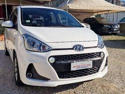 Bianco Usata 2018 Hyundai i10 Due volumi | 7900 € (Buon prezzo)