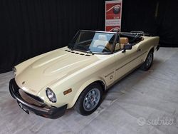 Beige Usata 1982 Fiat 124 Spider Cabrio | 28.900 €
