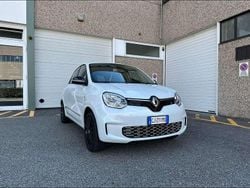 Bianco minerale Usata 2022 Renault Twingo Urban Night Due volumi | 11.900 € (Buon prezzo)