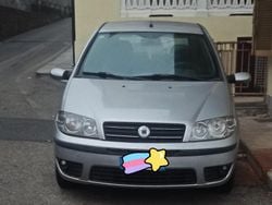 Grigio Usata 2005 Fiat Punto Due volumi | 1000 € (Super prezzo)