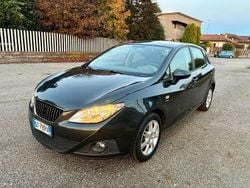 Grigio Usata 2009 Seat Ibiza Style Tre volumi | 2950 € (Buon prezzo)
