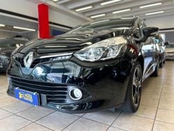 Nero Usata 2016 Renault Clio IV Intens Tre volumi | 10.490 € (Molto cara)