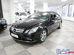Nero metallizzato Usata 2010 Mercedes E250 Executive Coupé | 14.750 € (Cara)
