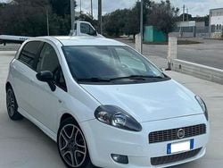 Bianco Usata 2009 Fiat Grande Punto Sport Due volumi | 3950 € (Cara)