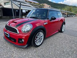 Rosso Usata 2013 Mini John Cooper Works Due volumi | 12.250 € (Ottimo prezzo)