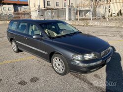 Grigio Usata 2004 Volvo V70 Station wagon | 2600 € (Buon prezzo)