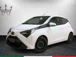 Bianco Usata 2021 Toyota Aygo X-play Due volumi | 9500 € (Ottimo prezzo)