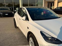 Usata 2021 Tesla Model Y SUV | 32.000 € (Buon prezzo)