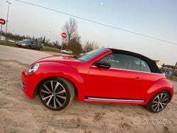 Rosso Usata 2013 VW Beetle Cabrio | 25.000 €