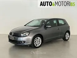 Grigio Usata 2011 VW Golf VI Highline Tre volumi | 5200 € (Buon prezzo)