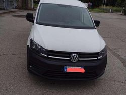 Usata 2017 VW Caddy Monovolume | 16.000 € (Cara)