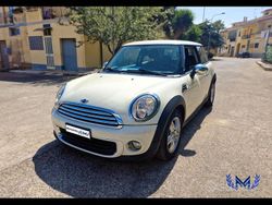 Bianco Usata 2011 Mini Cooper Due volumi | 7500 € (Cara)