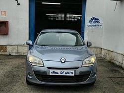 Grigio Usata 2009 Renault Mégane Luxe Tre volumi | 3650 € (Buon prezzo)