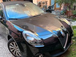 Nero Usata 2017 Alfa Romeo Giulietta Tre volumi | 11.000 € (Ottimo prezzo)