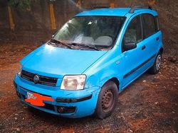 Blu Usata 2005 Fiat Panda Due volumi | 700 €
