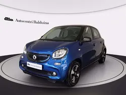Blu ravenna met /tetto nero Usata 2018 Smart ForFour Passion Tre volumi | 13.300 € (Buon prezzo)
