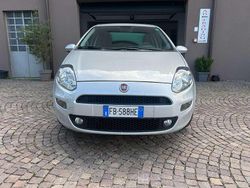 Argento Usata 2015 Fiat Punto Lounge Due volumi | 4950 € (Ottimo prezzo)