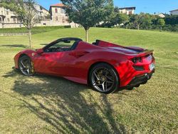 Rosso Usata 2023 Ferrari F8 Cabrio | 350.000 € (Ottimo prezzo)