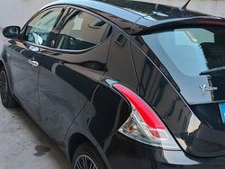 Nero Usata 2019 Lancia Ypsilon Due volumi | 8300 € (Buon prezzo)