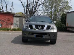 Grigio Usata 2009 Nissan Pathfinder Platinum SUV | 11.000 € (Buon prezzo)