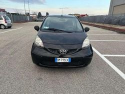 Grigio Usata 2007 Toyota Aygo Due volumi | 2999 € (Ottimo prezzo)