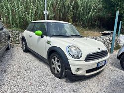 Beige Usata 2009 Mini Cooper Due volumi | 3800 € (Buon prezzo)