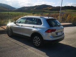 Grigio Usata 2018 VW Tiguan SUV | 18.900 € (Buon prezzo)
