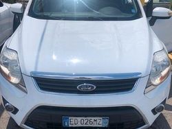 Bianco Usata 2010 Ford Kuga SUV | 4800 € (Buon prezzo)