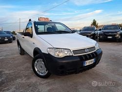 Bianco Usata 2007 Fiat Strada Pick-up | 8800 € (Buon prezzo)