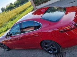 Rosso Usata 2017 Alfa Romeo Giulia Super Tre volumi | 21.500 € (Molto cara)