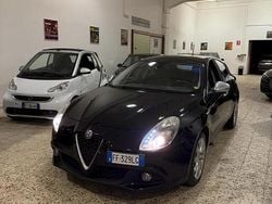 Nero Usata 2016 Alfa Romeo Giulietta Tre volumi | 6500 € (Buon prezzo)