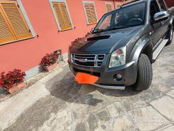 Usata 2009 Isuzu D-Max Tre volumi | 13.500 € (Buon prezzo)