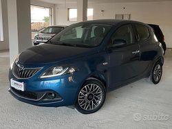 Blu Usata 2021 Lancia Ypsilon Gold Due volumi | 10.800 € (Buon prezzo)