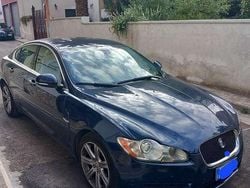 Usata 2011 Jaguar XF Luxury Tre volumi | 6700 € (Buon prezzo)